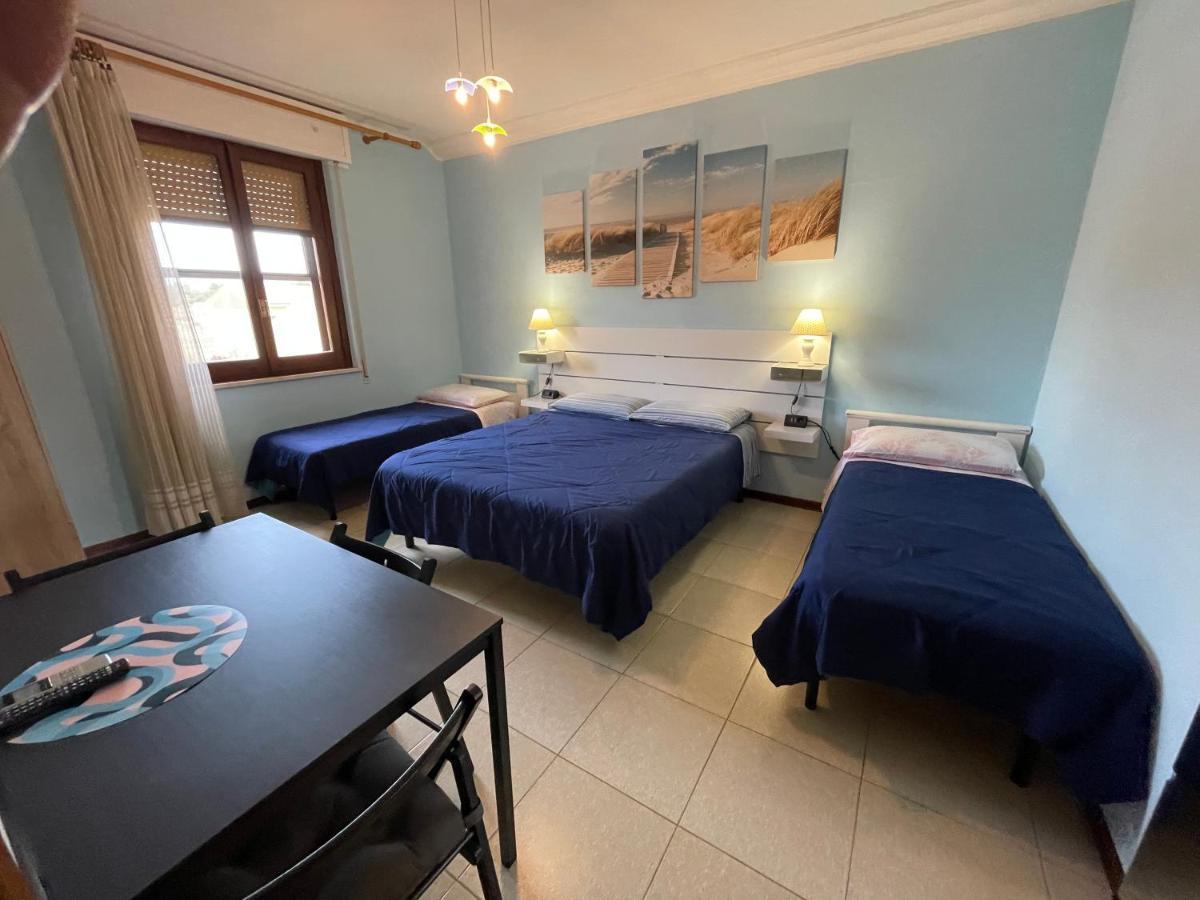 B&B Su Fassoi Santa Giusta Exteriör bild